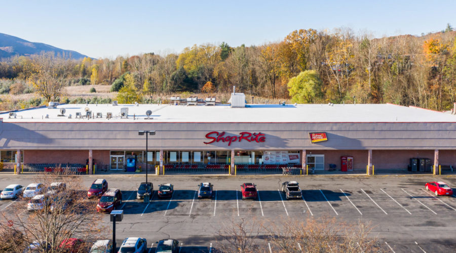 CORE ACQUIRES NEW YORK SHOPPING CENTER